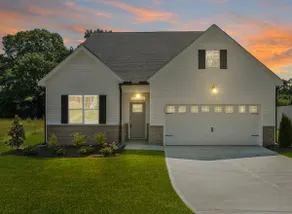 Downtown Clayton 4BR | Pets | Sleeps 10 + Yard - Image 2
