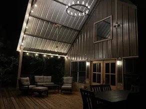 Secluded & peaceful, treetop cabin retreat - Image 4