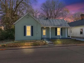 Historic Downtown Somerset | Renovated | 3 Kings - Image 2
