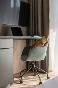 Modern home for Business & Leisure w AC & Balcony! - Image 3