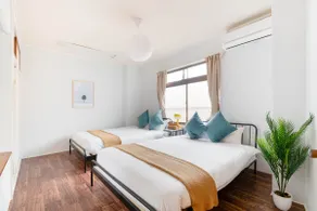 2 min to Kujo Sta.｜3 stops to Namba｜123㎡・Sleeps 15 - Image 4
