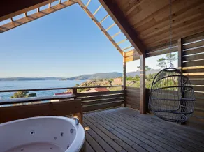 Cabins with ocean views in Costa da Morte - Image 3