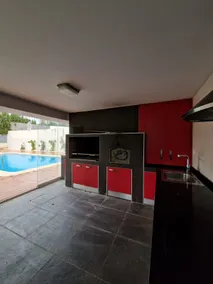 Chalet with pool near the sea - Image 3
