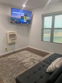 Private Cabin Getaway-Free WiFi - Image 2
