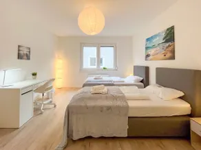 Parking space, 3 rooms/70 m²/6 people, central, business & private - Image 5