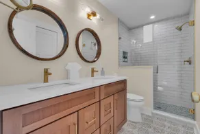 808 SE Central #3 - Image 3