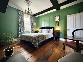 Grade II Georgian Townhouse on High Street - Image 3