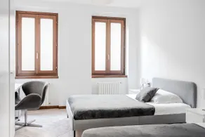 Boutique House in Historic Court - Image 2
