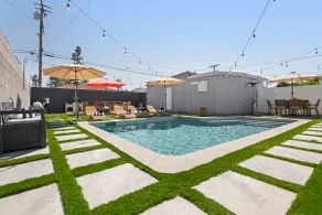 Pool House Retreat near LAX, SoFi & Beach - Image 2