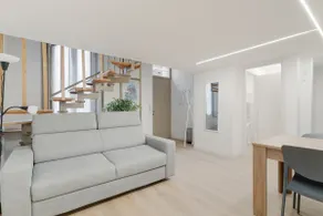 [S. Ambrogio – California] – Spacious Designer Loft - Image 4