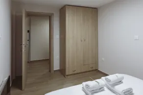 The Cream Apt- Minimal in the Center of Thessaloniki - Image 4
