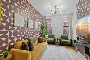 Free Parking-3br 3ba-NYC 1 Train Stop | Sleeps 10 - Image 2