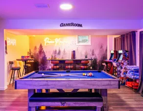 Luxe Chalet w/Dome~Hot Tub~Theater~Game Room~Lake - Image 3