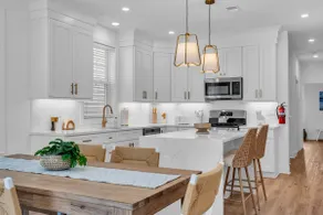 3 Decks | Pet Friendly | Coffee Bar | Full Kitchen - Image 3