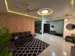 RaoStays 1100sqft 3BHK spacious flat - Soma - Image 3