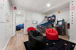5BR Hot Tub, Sauna, GameRoom, Lake Access - Image 5