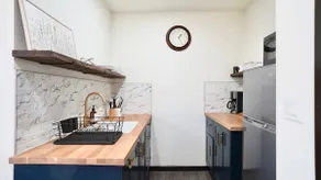 Hillrock Studio | Private entrance + Workspace - Image 3