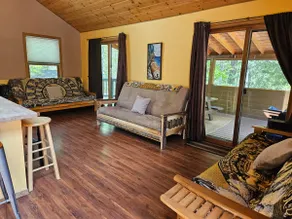 7 Pines La Pointe on Madeline Island - Image 3