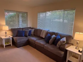 Cute & Cozy 3 bedroom house - Image 4