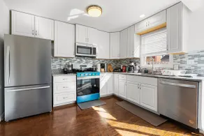 Entire Spacious Home near DC! - Image 3