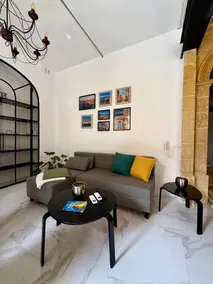 Melik Cozy modern Maltese house near the sea - Image 2