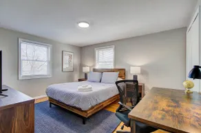 Charming 2BR Apt | Close to Local Attractions - Image 4