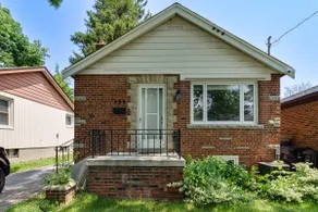 Beautiful Unit Near Beach Area - Image 2