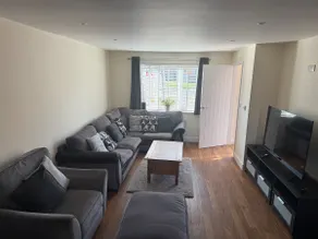 Crombie House - Image 4