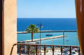 Torre del Pardo Guest House (Deluxe vista Mare) - Image 4