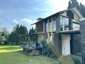 De Villa Istana Bunga Lembang by YourHome - Image 2