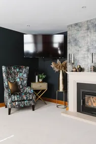 Tobela House, Sleeps 10, Ultra Luxury - Image 2