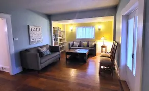 Charmer on 4th: 3BR/2BA Downtown + Fire Pit + Yard - Image 4