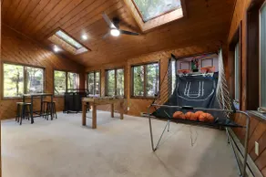 Huge Game House | Hot Tub, Game Rooms, Privacy! - Image 5