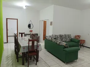 Large house, air-conditioning in all rooms, fits 3 cars - Image 5