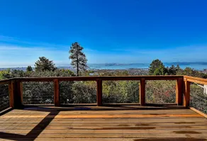 Peaceful Berkeley Hills Home with Stunning Views - Image 5