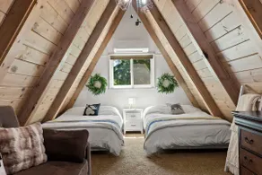 Escape to Charming A-Frame Cabin l Pinecrest Lake - Image 2
