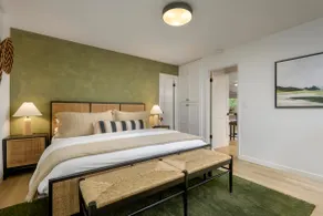 Family Getaway w/ Private Garden & Bunk Beds - Image 4