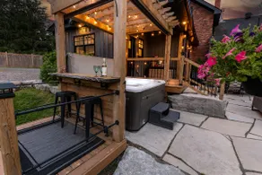 Fraserburg Farmhouse w/ Hot Tub & Oasis Backyard - Image 2