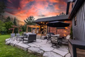 Fraserburg Farmhouse w/ Hot Tub & Oasis Backyard - Image 4