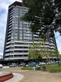 Modern Apt- trendy Escalante CR - Image 5