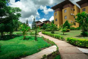Flat with lake view/heated pool - Image 3