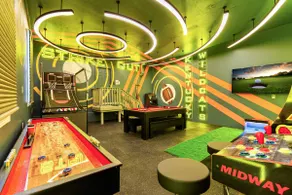 Kentucky Estate: Speakeasy, Theater & Sleeps 20 - Image 4