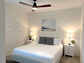 Fully stocked home, fits 10PPL, BIG backyard ATX - Image 2