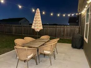 Fully stocked home, fits 10PPL, BIG backyard ATX - Image 5