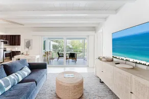 Ocean Blvd Boca Beach: 2BR/2BA, Pool, Balcony - Image 2