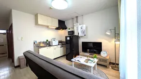 Pets allowed [Right by Tozai Line Minami-go 18-chome Station] Free parking available! - Image 2