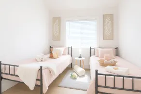 New Smart 3BR Home | In-Unit Laundry | Intern Deal - Image 5