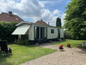 Quiet chalet with garden between Arnhem & Nijmegen - Image 2