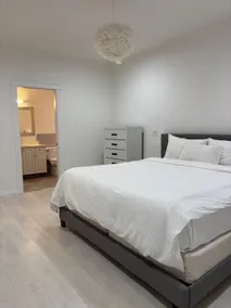 Ocean View Guesthouse ft. 4 bedrooms, 3 bathrooms - Image 3