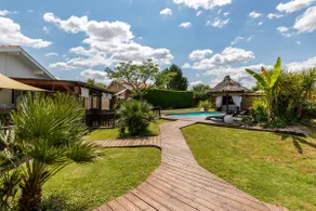 4-star cottage · Bali atmosphere in Landes - Image 5